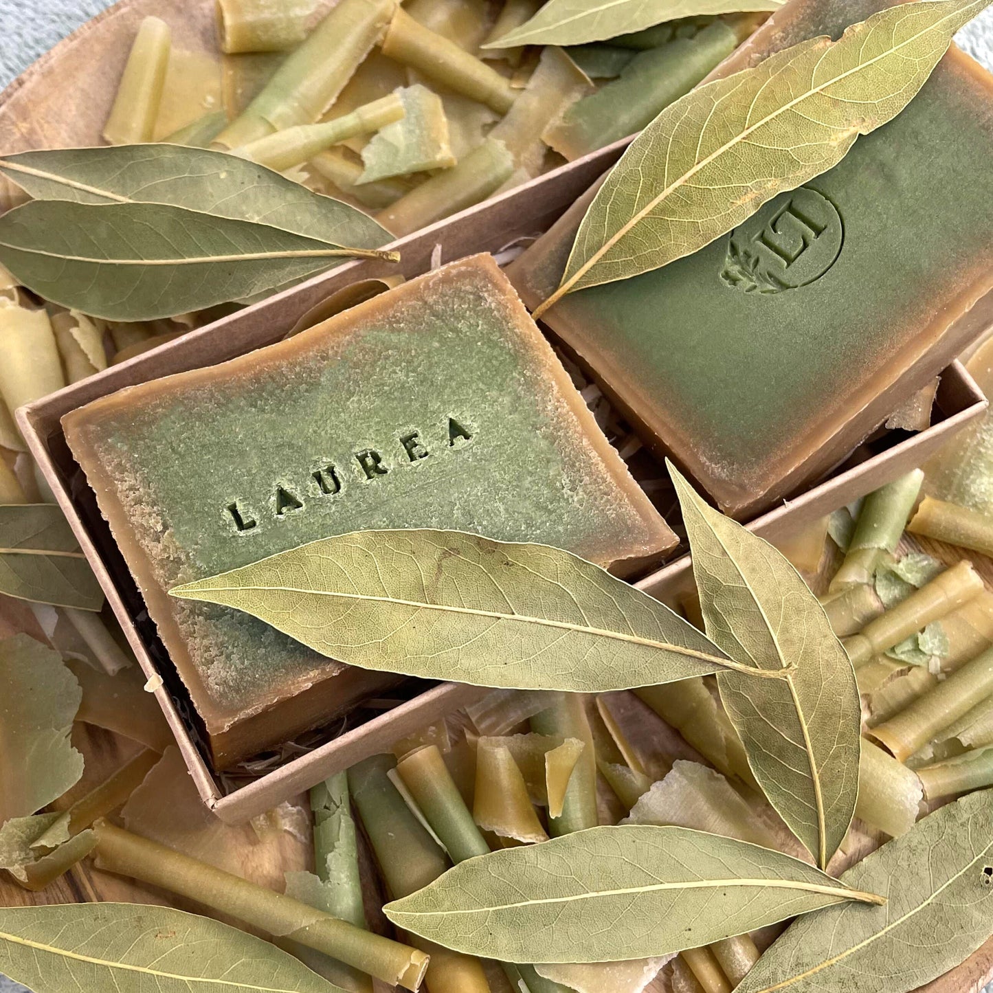 LAUREA® SOAP-MASK: WITH LAUREL BERRY OIL